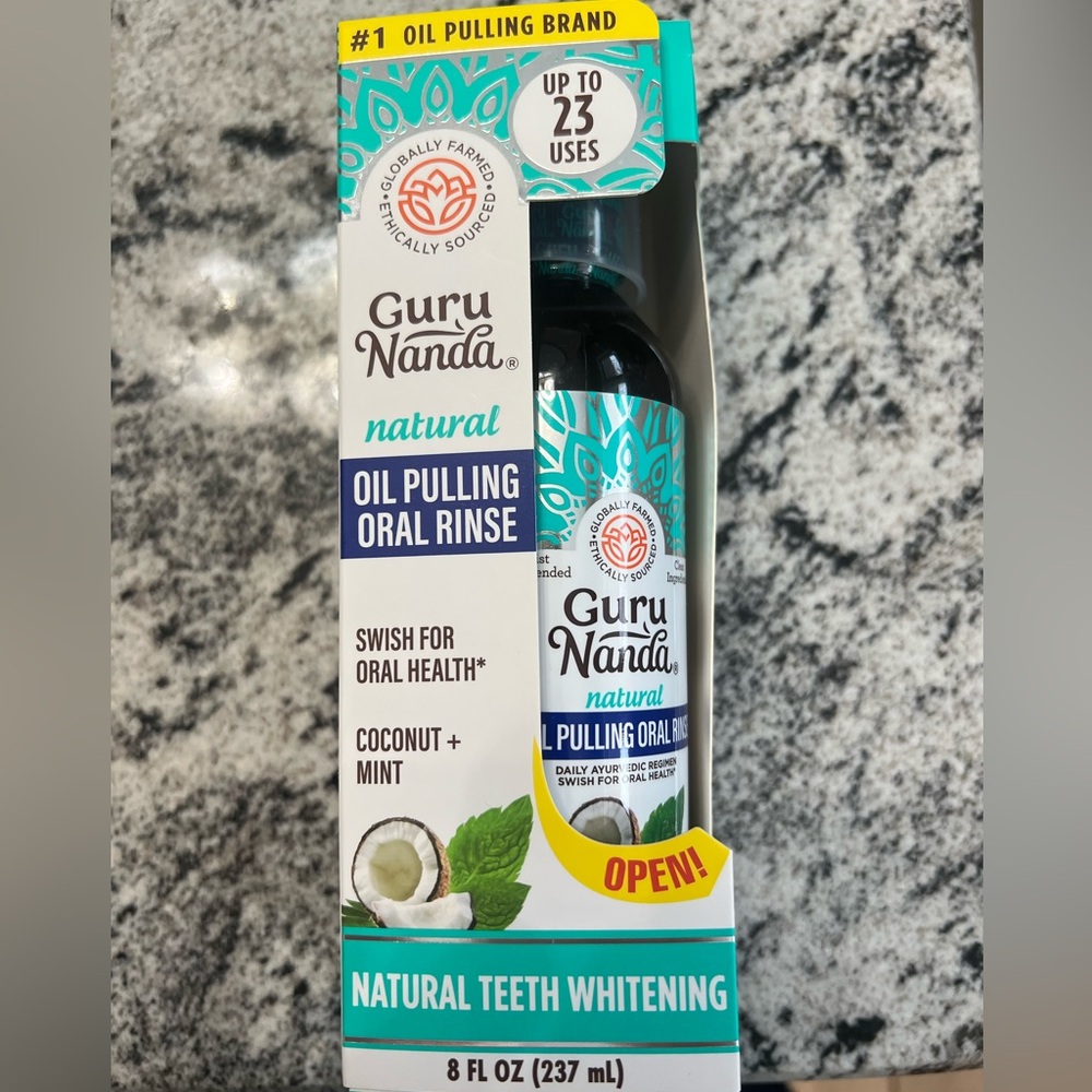 Guru Nanda Natural Oil Pulling Oral Rinse - Coconut Mint